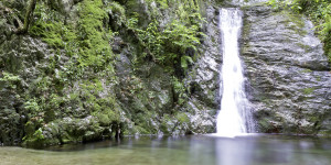 Cascata di Isallo durante un'escursione sul Colle del Melogno, nei pressi del Forte Tortagna