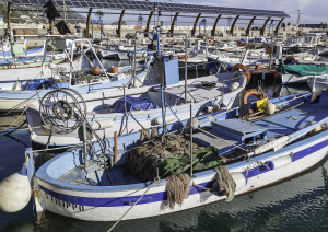 Molo dei pescatori presso il porto di Finale Ligure